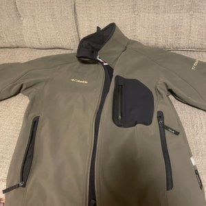 Columbia womens jacket med